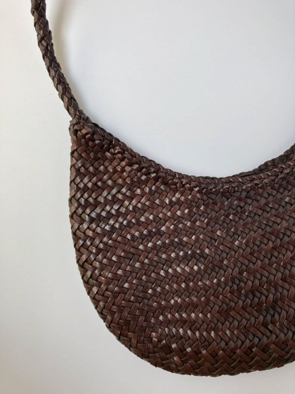 Dragon Diffusion Dark Brown Handwoven Leather Crescent Underarm Bag - Picture 4 of 9